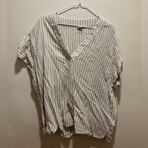 Gap striped shirt